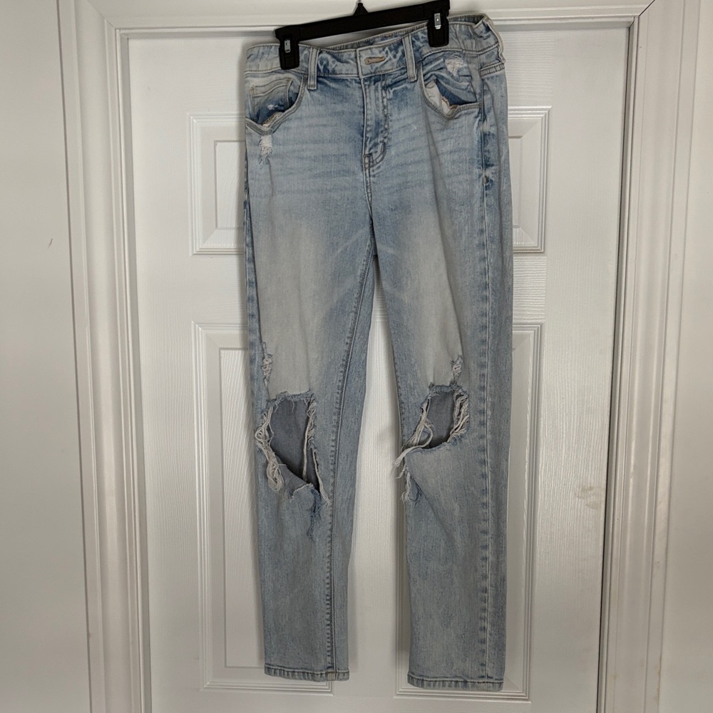 Casual Light Blue Distressed Boyfriend Jeans
